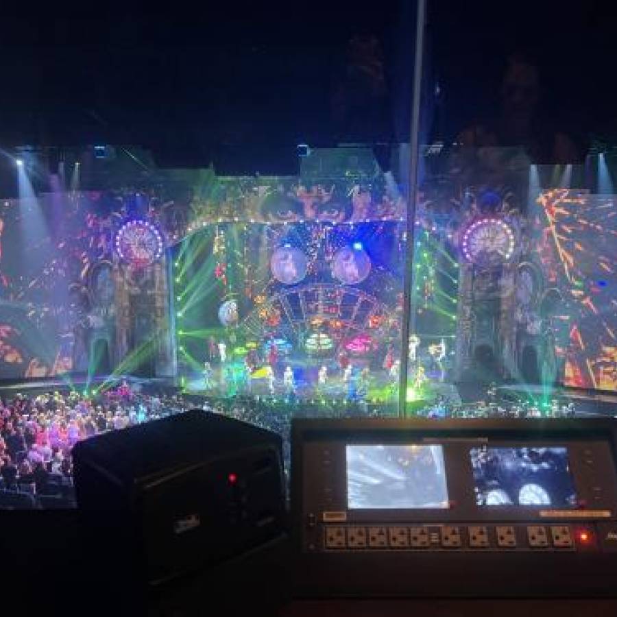 A Stage Manager in Vegas: An Invaluable Look into Cirque du Soleil’s Backstage